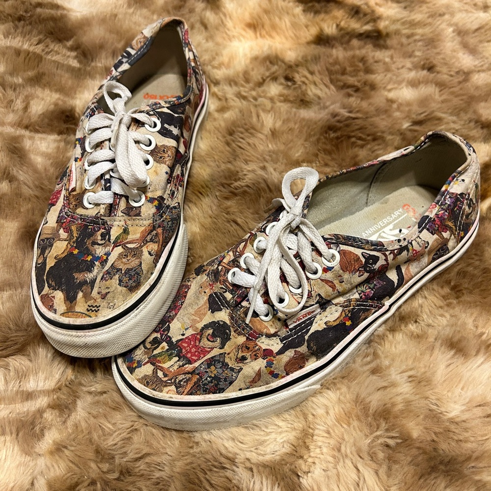 RARE VANS Low Top Animal Party 50th Anniversary